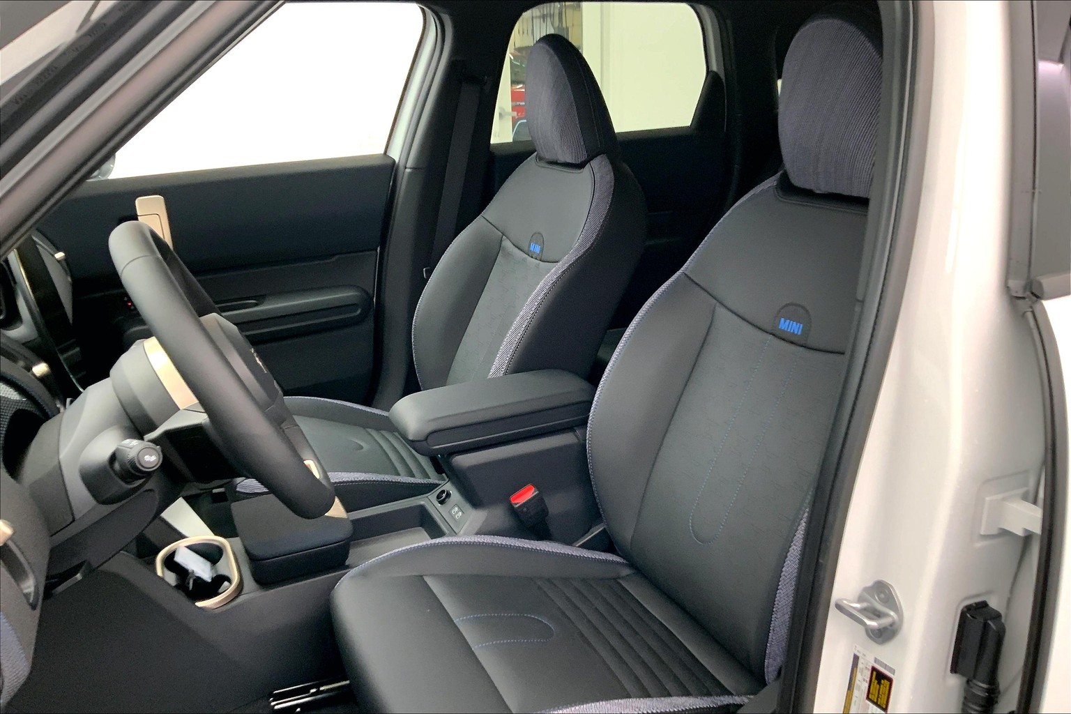 mini45 CA10307_WEB-01__78619.